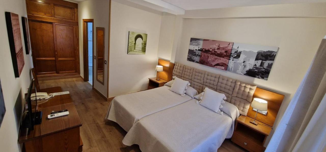 Hostal Santo Tome Toledo Eksteriør bilde